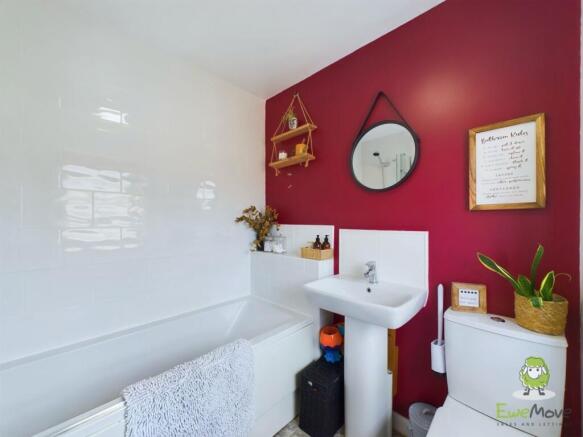 Family bathroom