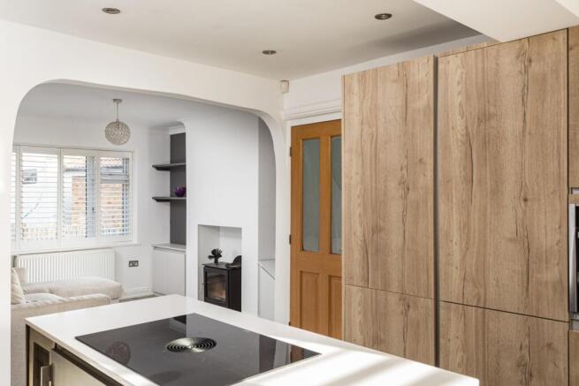 4 bed Semi-Detached for sale Image 10