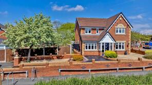 15, Mountain Ash Road, Walsall WS8 7QS