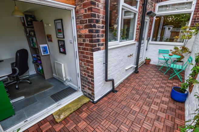 Rear Patio Garden...