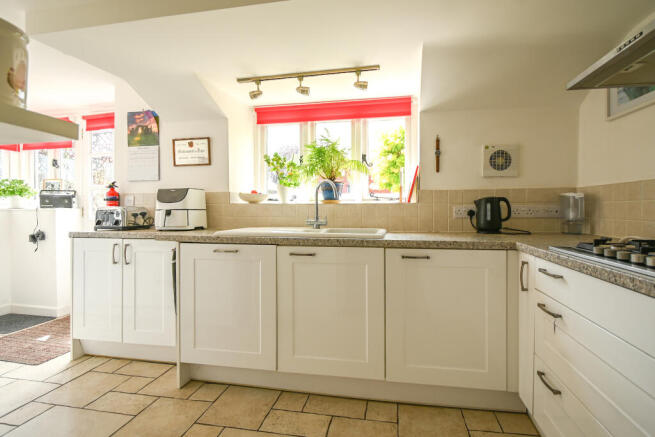 Yeatmans Lane, Shaftesbury, SP7 photo 4