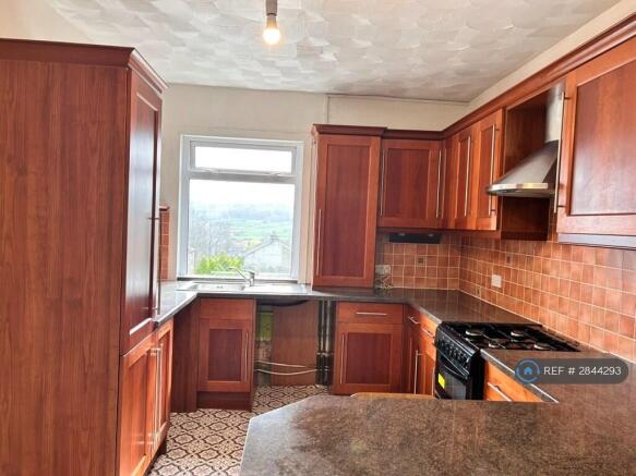 Kitchen - 2.79m x 4.67m