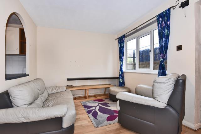 Broome Way, Banbury photo 2