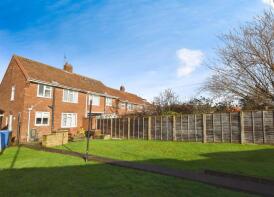8, Hales Crescent, Hull HU12 8DB