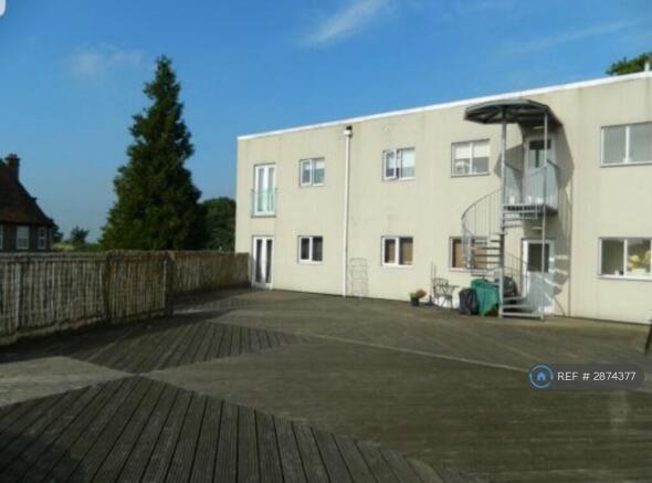 Ext Roof Terrace