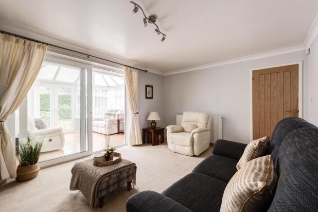 3 bed Detached Bungalow for sale Image 8