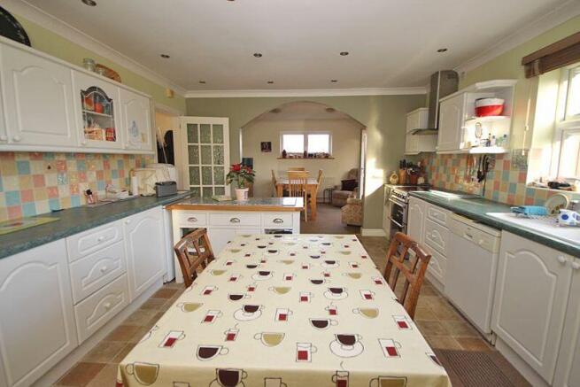 Breakfast kitchen photo 2
