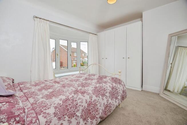 3 bed Semi-Detached for sale Image 10