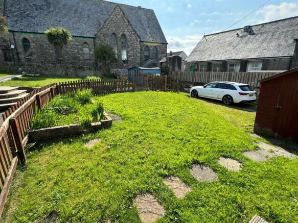 Corner Cottage Garden