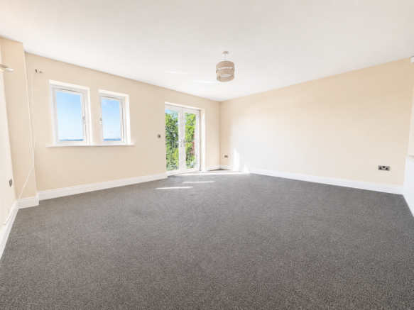 4 bed Semi-Detached for sale Image 3