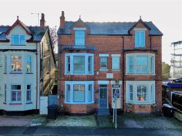 8, Mount Road, Hinckley LE10 1AF