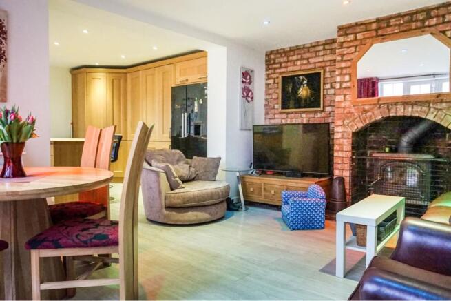 Dining / Family Room
