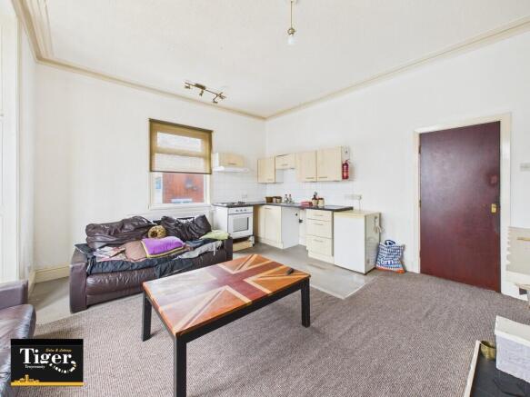 CAM03440G0-PR0513...