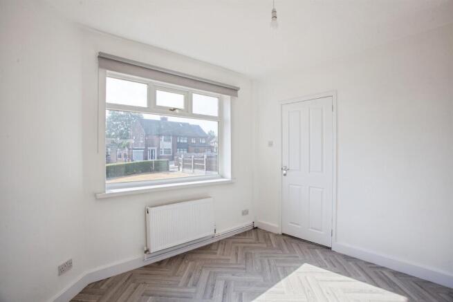 3 bed Terraced for sale Image 7