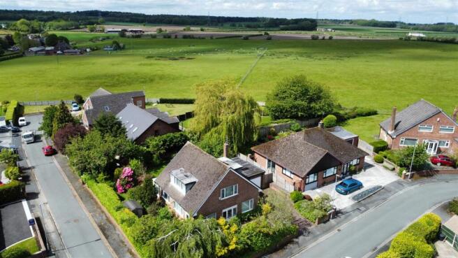 Villiers Crescent For Sale