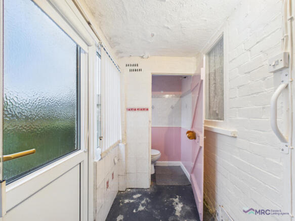2 bed Semi-Detached for sale Image 6