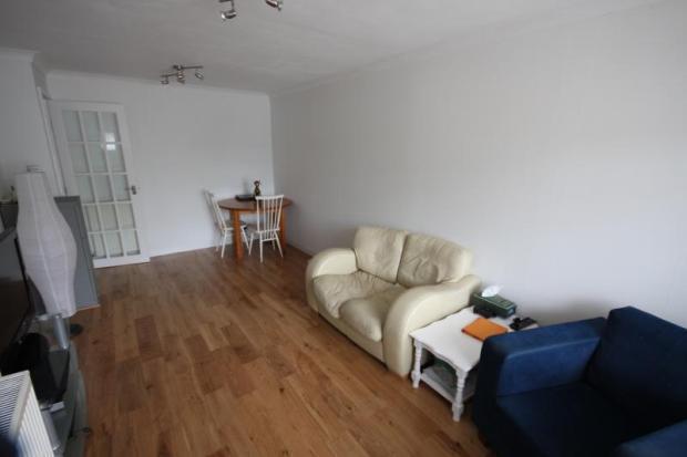 Lounge 2