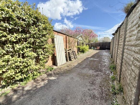 Private drive to workshop