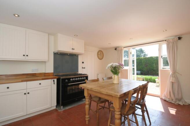 Kitchen/Breakfast