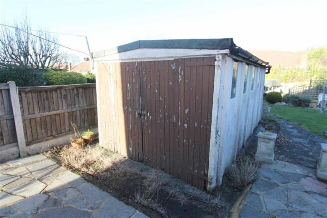 Detached Garage
