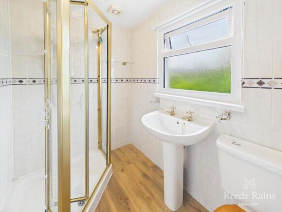 3 bed Bungalow for sale Image 8