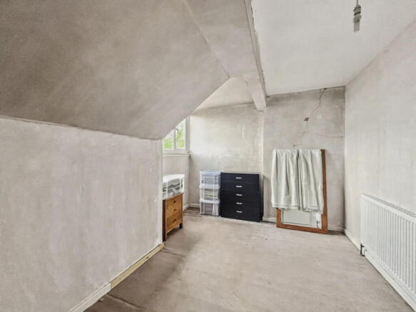3 bed Semi-Detached for sale Image 7