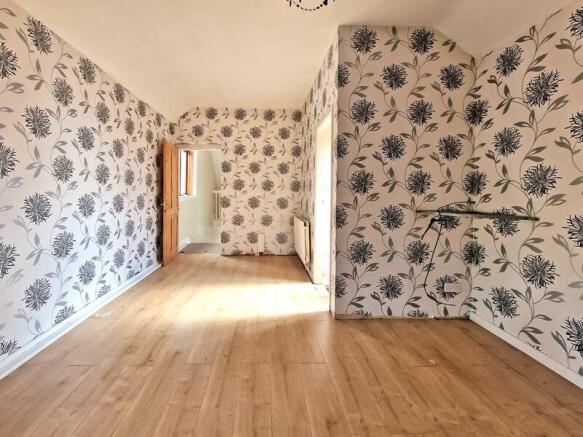 BEDROOM 2 