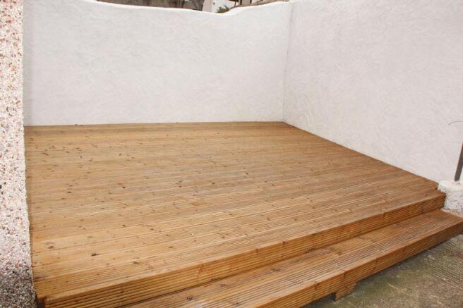 REAR COURTYARD