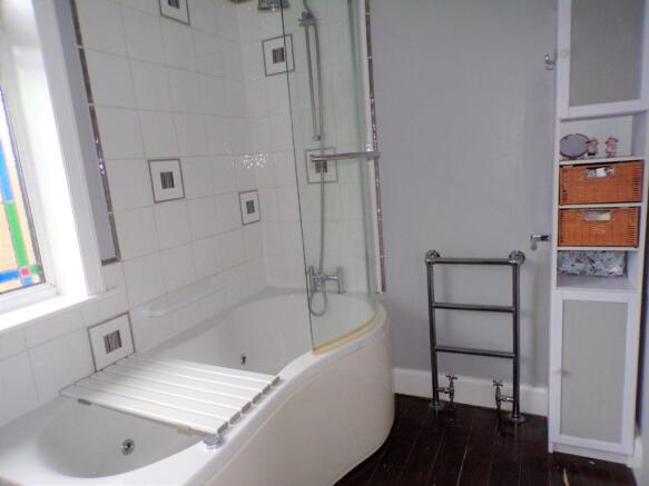 Photo 16