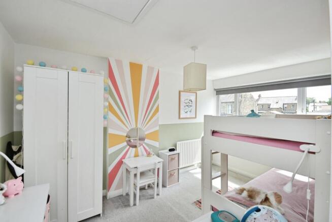 3 bed Semi-Detached for sale Image 9