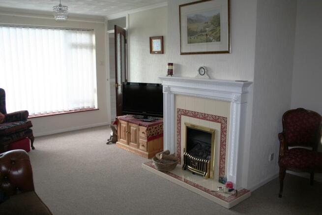 Lounge 2