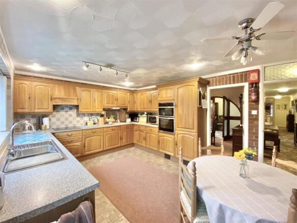 Breakfast Kitchen