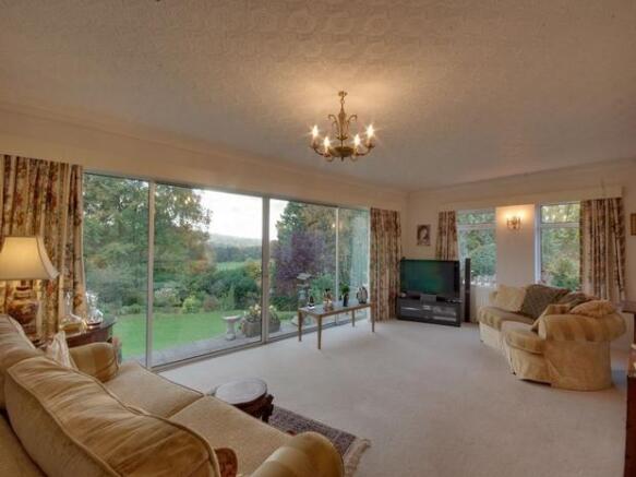 Living/Dining Room