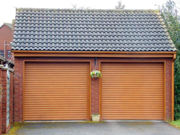 garage.JPG
