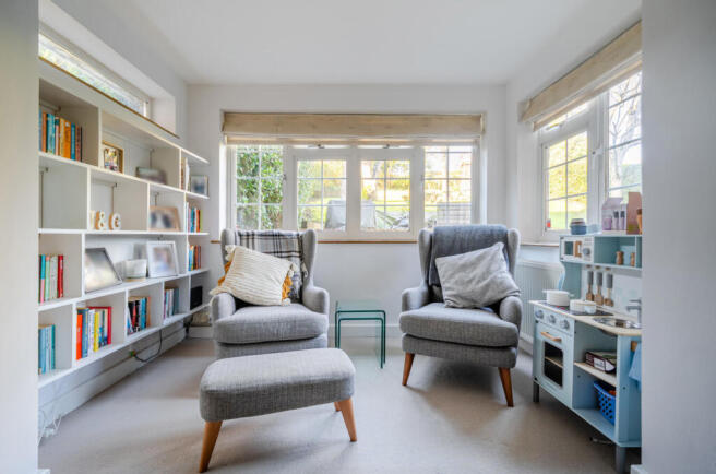 1404589-2-69832fe...