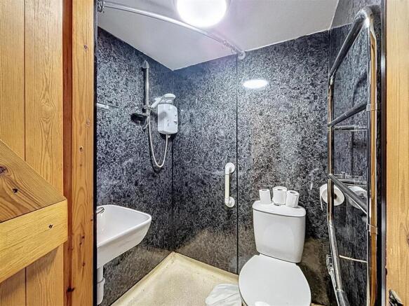 2 bed End of Terrace for sale Image 10