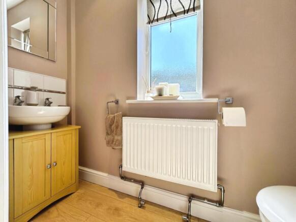 3 bed Detached for sale Image 12