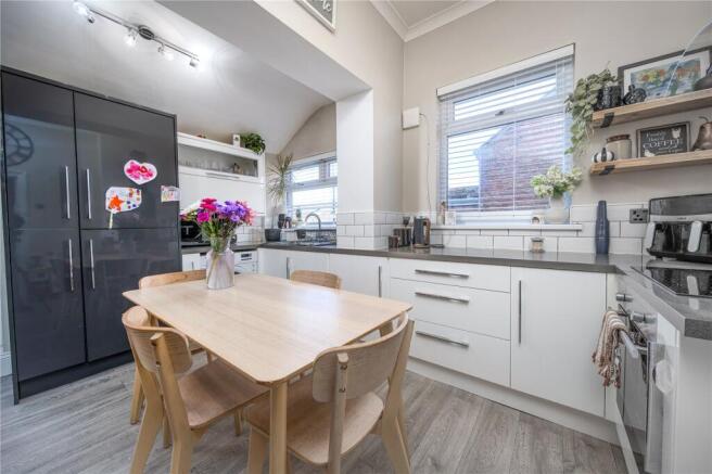 Tunstall Terrace, New Silksworth, Sunderland, SR3 photo 3