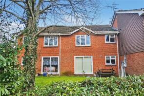 6, Mimosa Close, Lindford, Bordon GU35 0YW