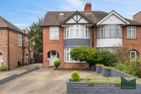 The Woodlands, London, N14