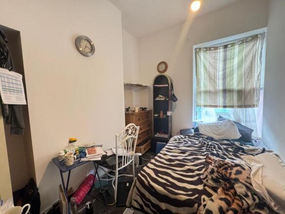 7 bed Terraced for sale Image 10