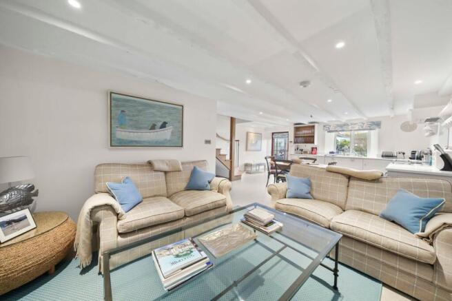 Sitting Area to Kitchen