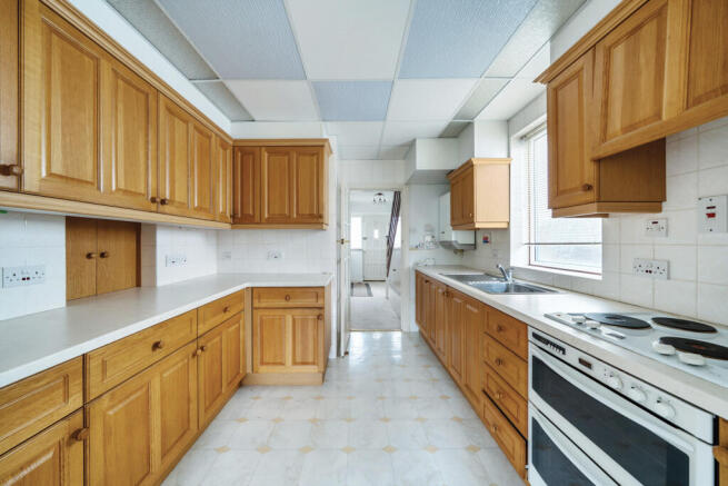 1330958-4-6888fc2...