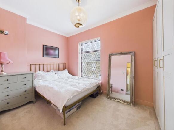 2 bed Semi-Detached for sale Image 8