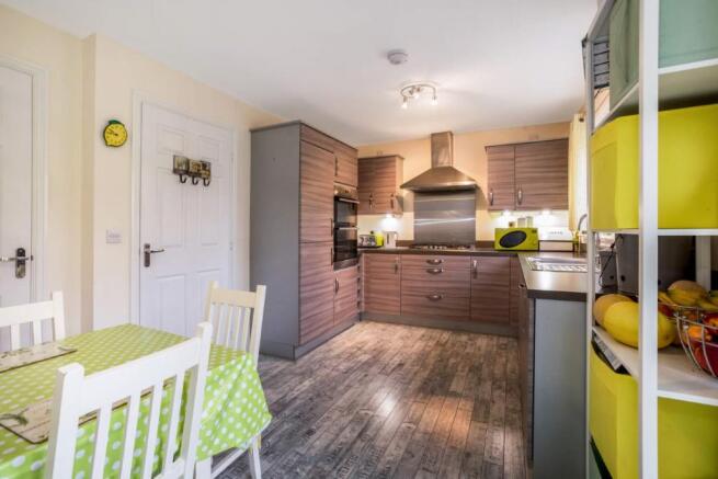 Dining kitchen