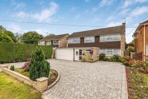 246, Darkes Lane, Potters Bar EN6 1DD