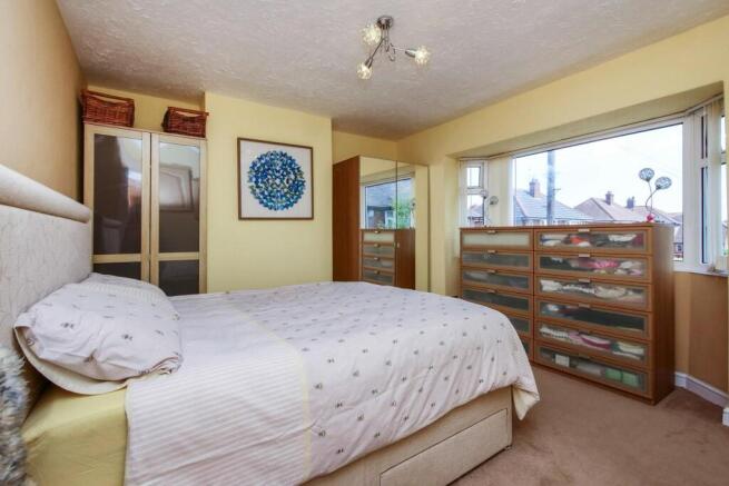 2 bed Semi-Detached for sale Image 8