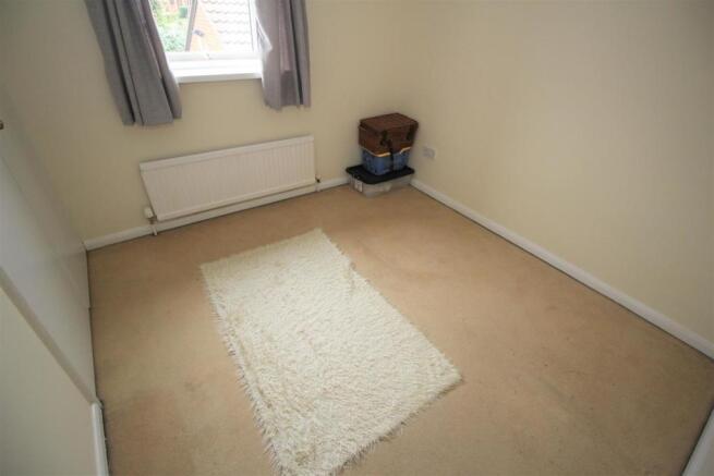 bedroom 4.JPG
