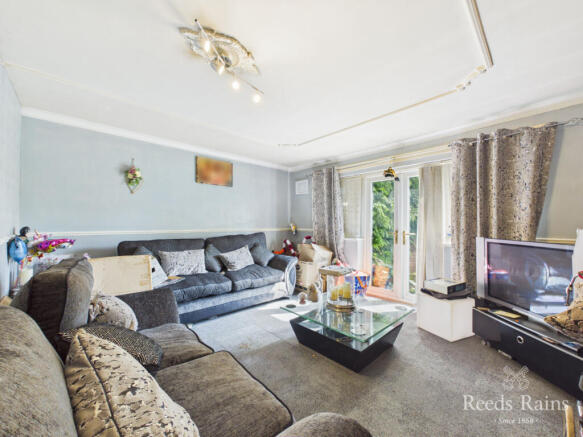 3 bed Detached Bungalow for sale Image 4