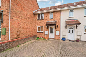 2, Cygnet Court, Fareham PO16 8AU